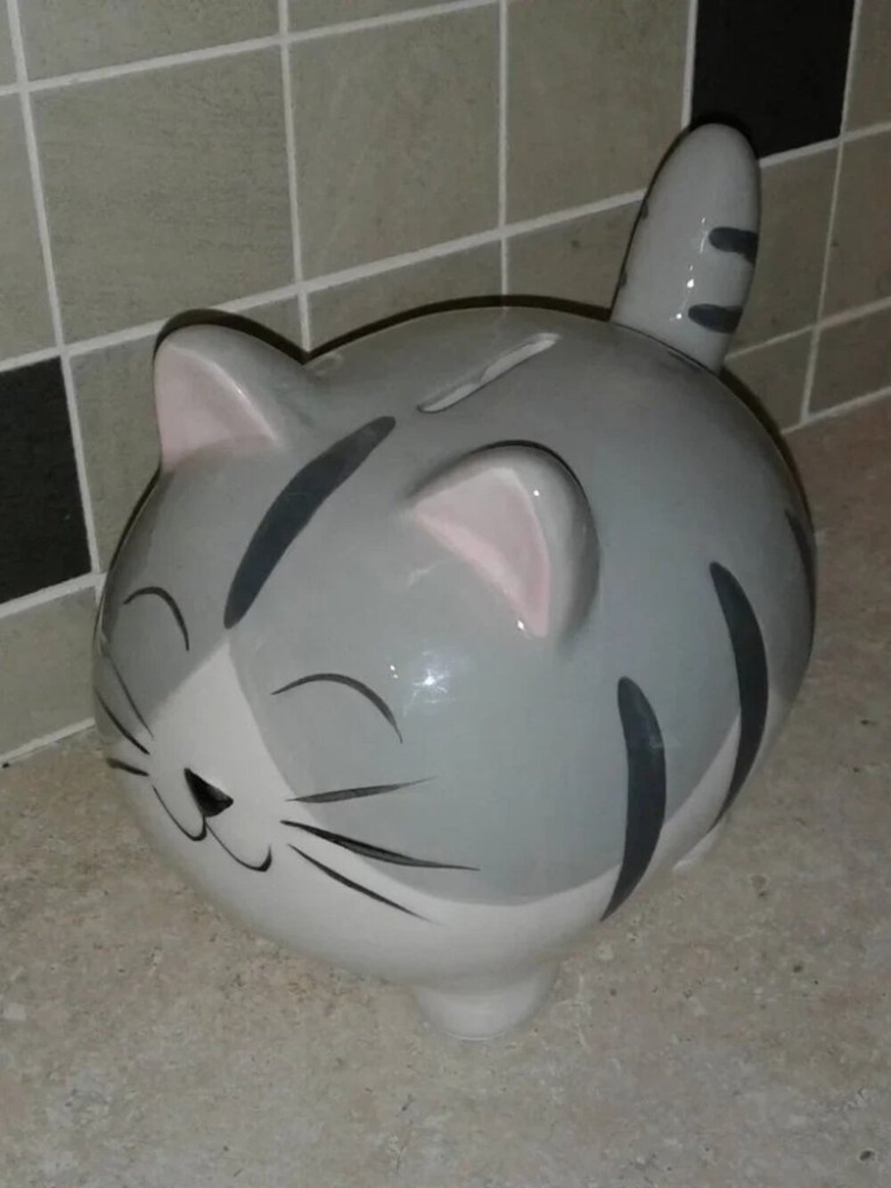 Ceramic Smiling Cat Piggy Bank